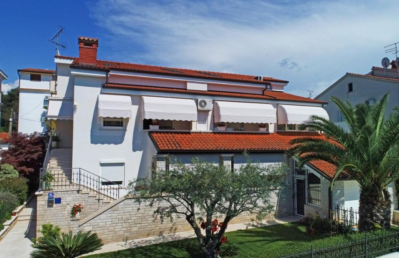 Apartments Lavizatic Porec Luaran gambar