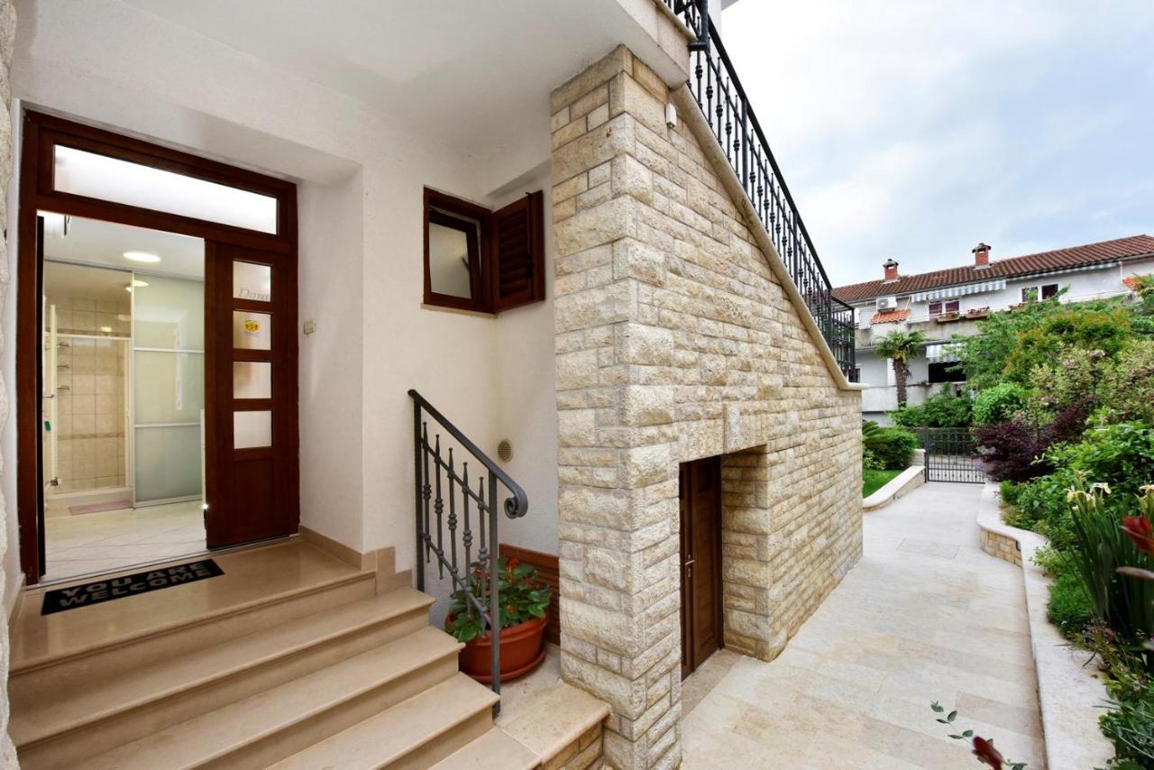 Apartments Lavizatic Porec Luaran gambar